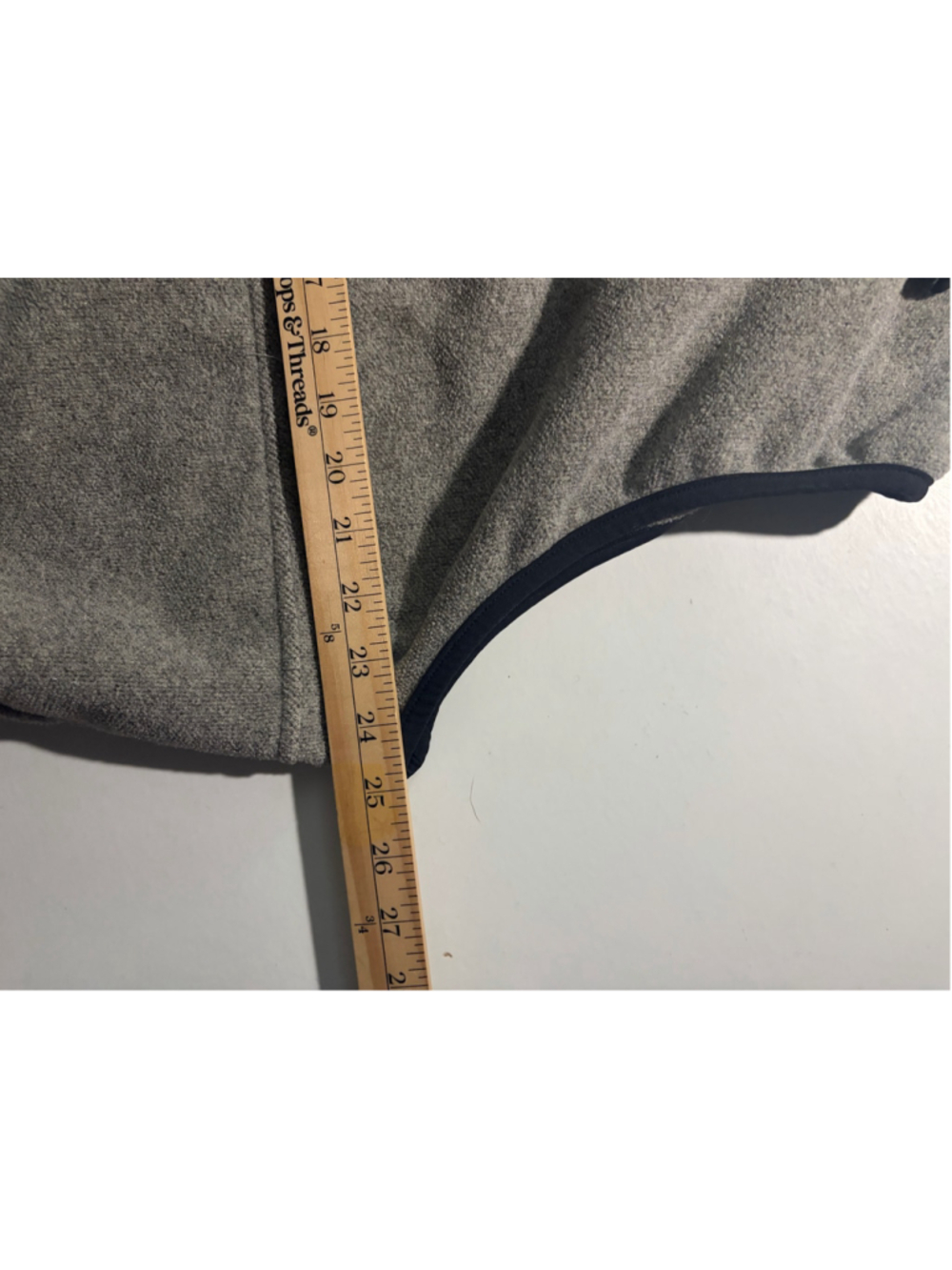 Men's Straight Down Fleece Vest Grey Black Size L
309 - Picture 4 of 10